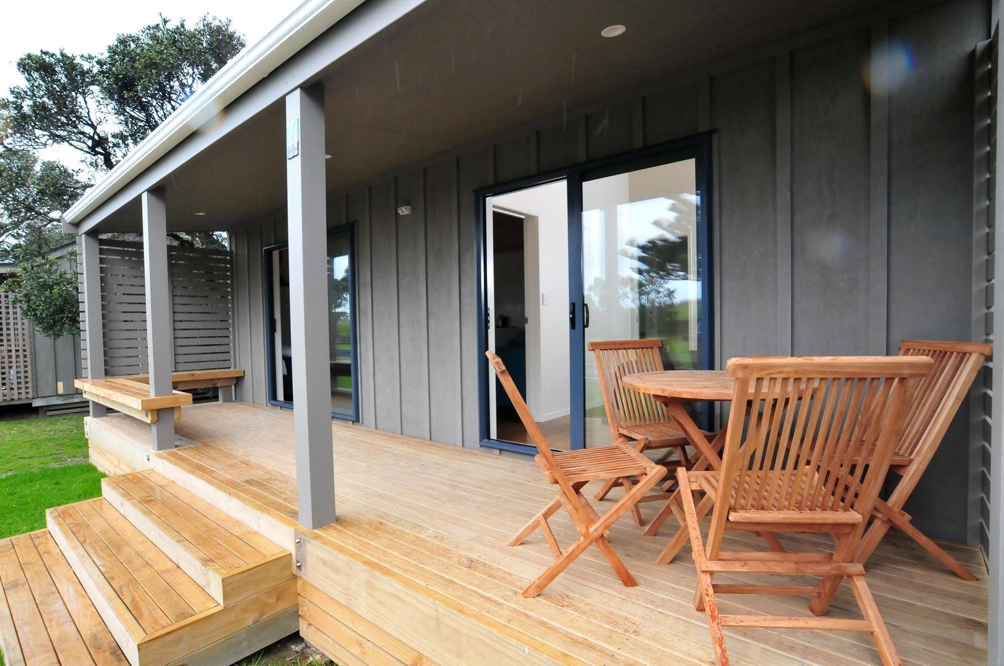 Camp Waipu Cove Hotell Exteriör bild